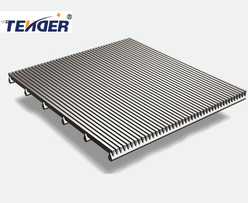 Wedge wire filter panel
